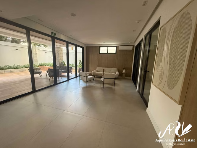 Penthouse en el Ensanche Naco - 2033