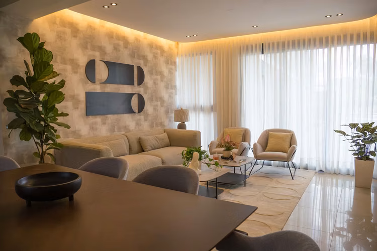 Prestigiosos Apartamentos con 3 Habitaciones y Línea Blanca de Venta en la Av. Hispanoamericana!