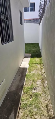 Casa nueva en Santiago - Imagen 4