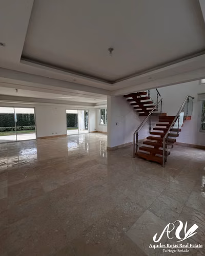 Exclusiva Residencia en Las Carmelitas - 2067 - Imagen 3