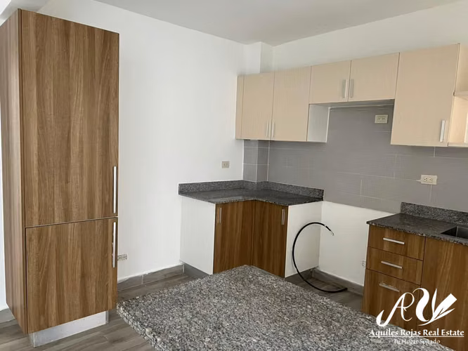Residencial Mediterraneo - 6to. Nivel - 2072