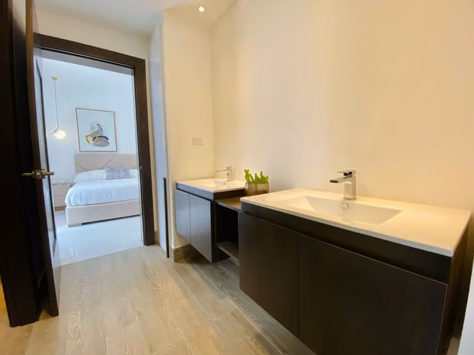 Amplios Apartamentos de Lujo con 3 Habitaciones, Piscina y Gimnasio de Venta en Cerro Hermoso!