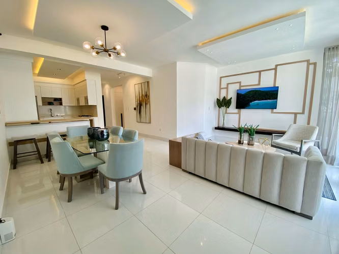 Amplios Apartamentos de Lujo con 3 Habitaciones, Piscina y Gimnasio de Venta en Cerro Hermoso!
