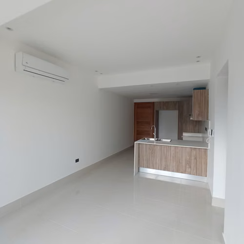 Alquilo Apartamento con línea Blanca, 3er piso en Serralles, Santo Domingo, Distrito Nacional. - Imagen 6