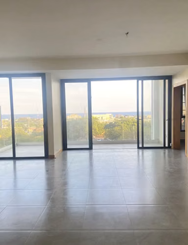 Vendo PH en Bella Vista frente al Mirador, 3 hab + Estudio.
