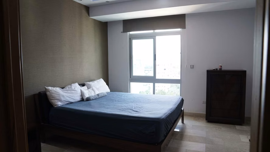 Alquilo Moderno Apartamento Amueblado en La Esperilla, Distrito Nacional, Santo Domingo. - Imagen 6