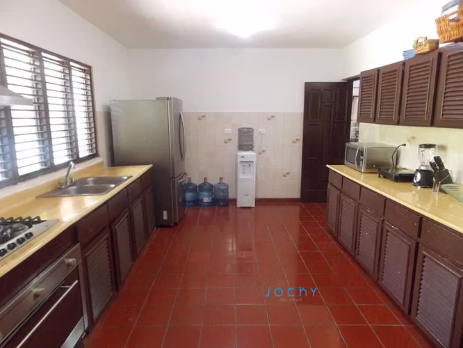Jochy Real Estate vende, villa en Casa de Campo, La Romana, R.D