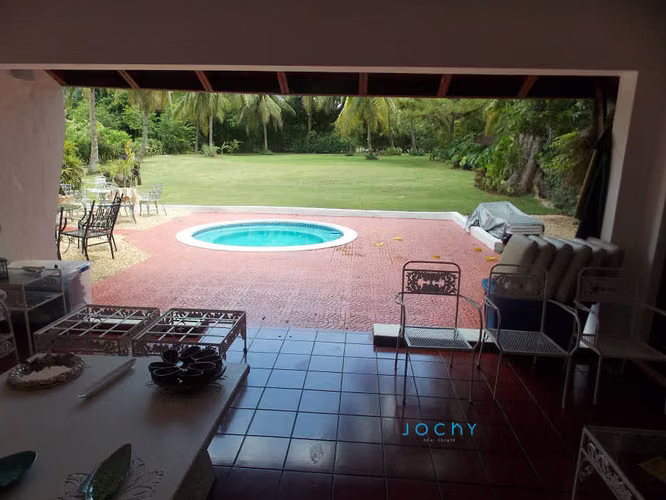 Jochy Real Estate vende, villa en Casa de Campo, La Romana, R.D