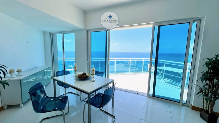 En El Malecón, Apartamento de 2 Habitaciones Piso 21 con Vista Única ID 3545