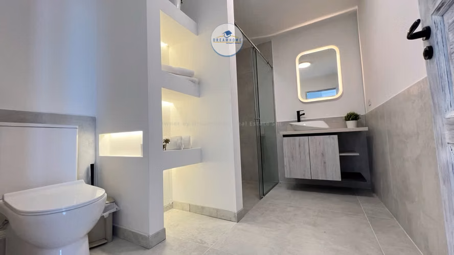 Apartamento en venta de 4 Habitaciones con vista al mar ID 3519 - Imagen 8