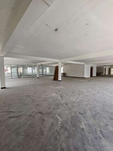 Local en alquiler en exclusiva plaza comercial de Naco - Imagen 3