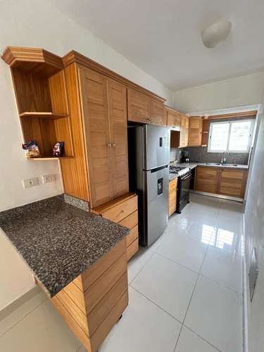 Apartamento en alquiler de 3 Habitaciones amueblado - Imagen 4