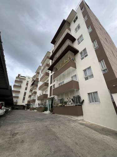 Apartamento en alquiler de 3 Habitaciones amueblado - Imagen 3