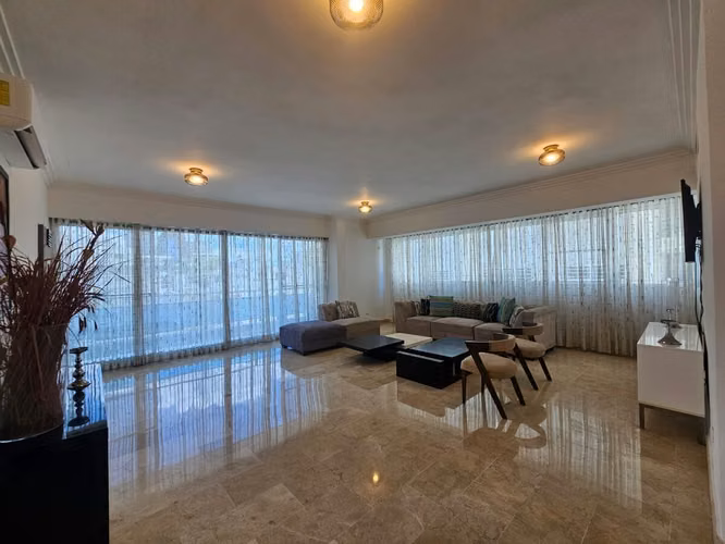 Apartamento en alquiler amueblado en el Piantini de 3 habitaciones