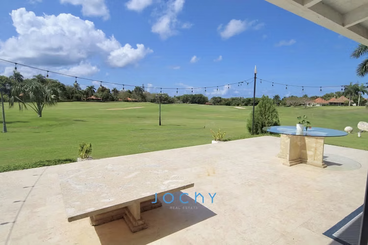 Jochy Real Estate vende, Golf Villa en Casa de Campo, La Romana, R.D