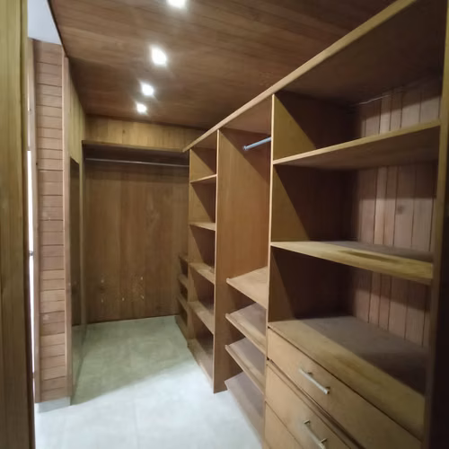 Casa en venta de 3 niveles en la Zona Oriental, Santo Domingo Este. - Imagen 16