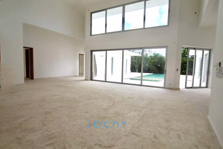Jochy Real Estate vende, villa en Casa de Campo, La Romana, R.D - Imagen 3