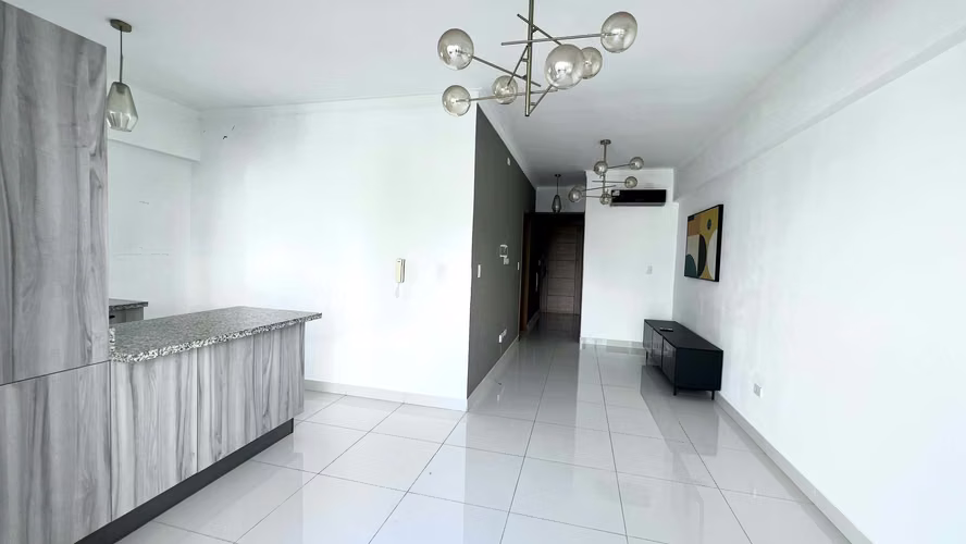 Apartamento en venta en Santo Domingo, Evaristo Morales - Imagen 2