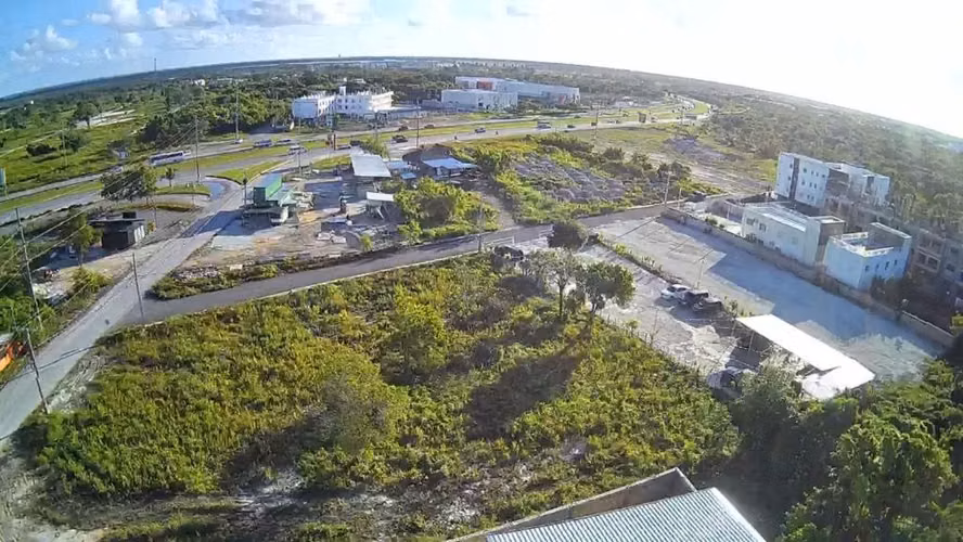 NAVES INDUSTRIALES EN ALQUILER EN BÁVARO – PUNTA CANA - Imagen 5