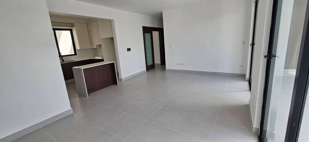 Apartamento nuevo en Monta Verde