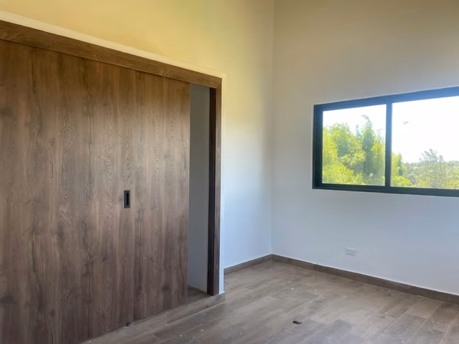 Vendo Hermosa Villa 2 Niveles en SABANETA,  JARABACOA, 770 Mts.2 - Imagen 3