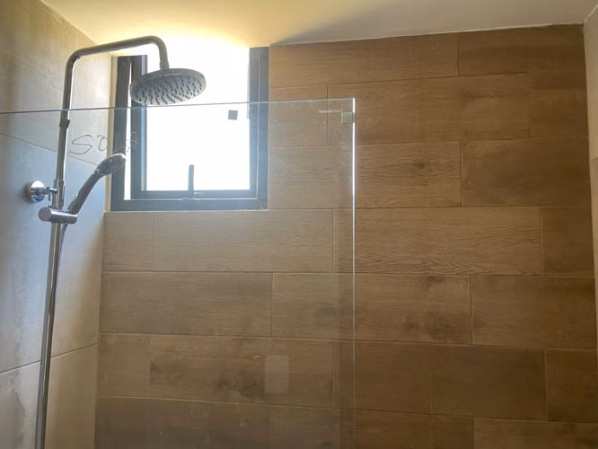 Vendo Hermosa Villa 2 Niveles en SABANETA,  JARABACOA, 770 Mts.2 - Imagen 4