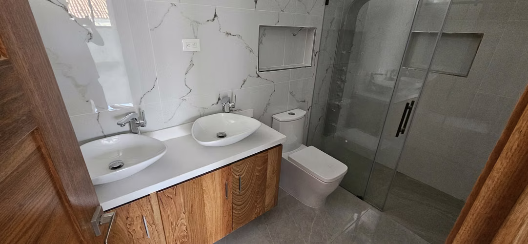 Casa con piscina en Cerro Alto - Imagen 7
