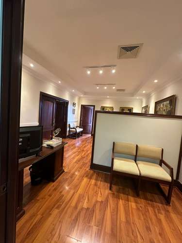 Local Comercial en alquiler Vacío en el Ensanche Paraiso