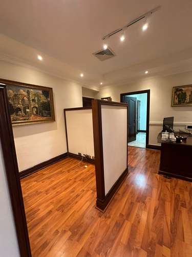 Local Comercial en alquiler Vacío en el Ensanche Paraiso