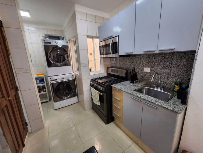 Apartamento en venta y alquiler amueblado o vacio en Piantini - Imagen 2