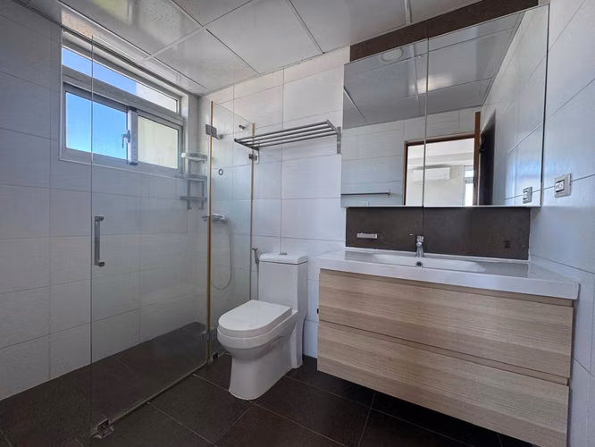 Alquilo apartamento en Bella Vista con línea blanca - Imagen 3