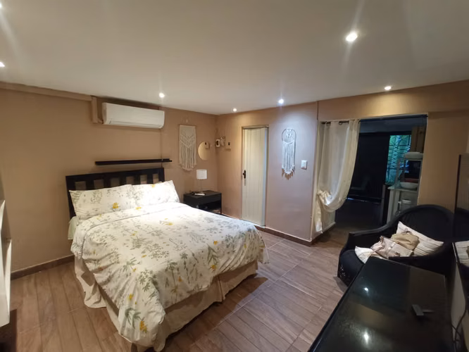 Amatured studio apartment in Piantini, National District.