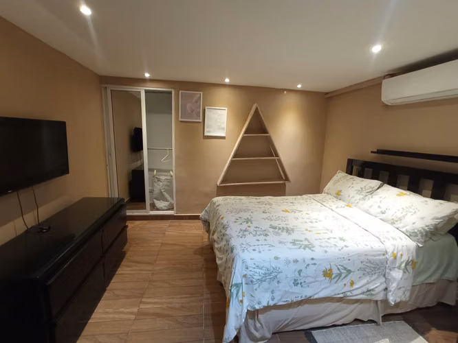 Alquilo Apartamento tipo estudio Amueblado en Piantini, Distrito Nacional. - Imagen 5