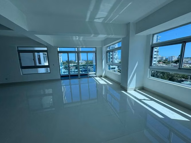 Alquilo apartamento en Bella Vista con línea blanca - Imagen 1