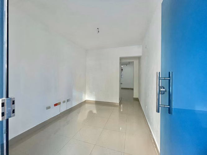 Local comercial en alquiler en Gazcue Santo Domingo - Imagen 8