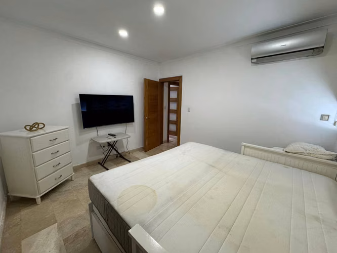 Alquilo apartamento amueblado en la Esperilla - Imagen 4
