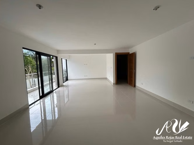 Torre Real VIII - Apartamento de 126 Metros - 2124 - Imagen 2