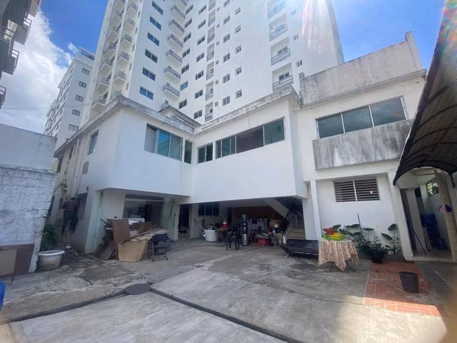 Local en alquiler en Santo Domingo, El Vergel