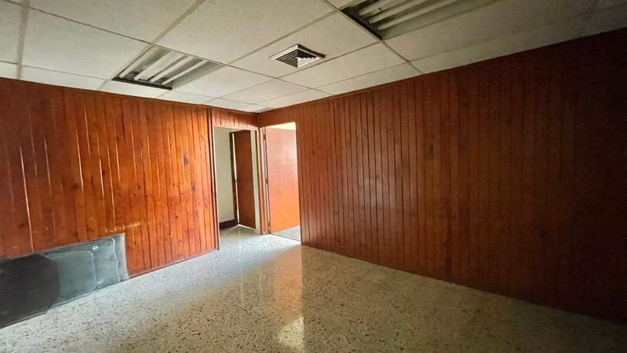 Local en Alquiler para Oficina en el Vergel, Santo Domingo - Imagen 5