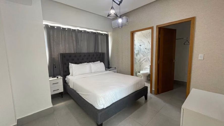 Apartamento en venta amueblado en excelente zona de Serrallés - Imagen 4