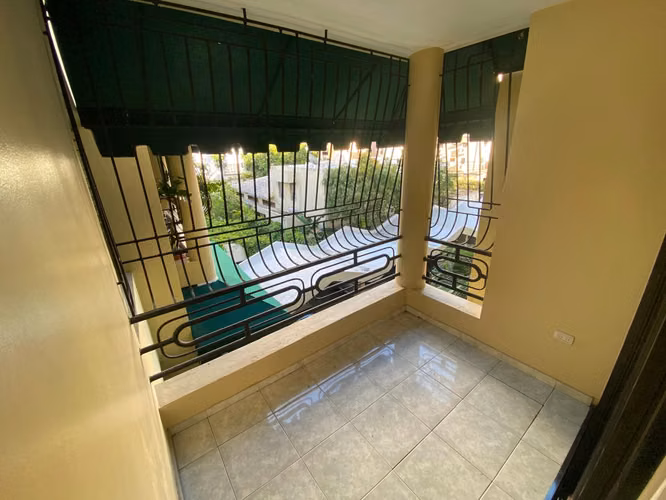 Venta Apartamento Evaristo Morales, cerca Churchil