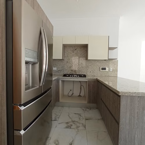 Apartamento en Venta de 3 Hab. en Bella Vista, Distrito Nacional, Santo Domingo. - Imagen 3