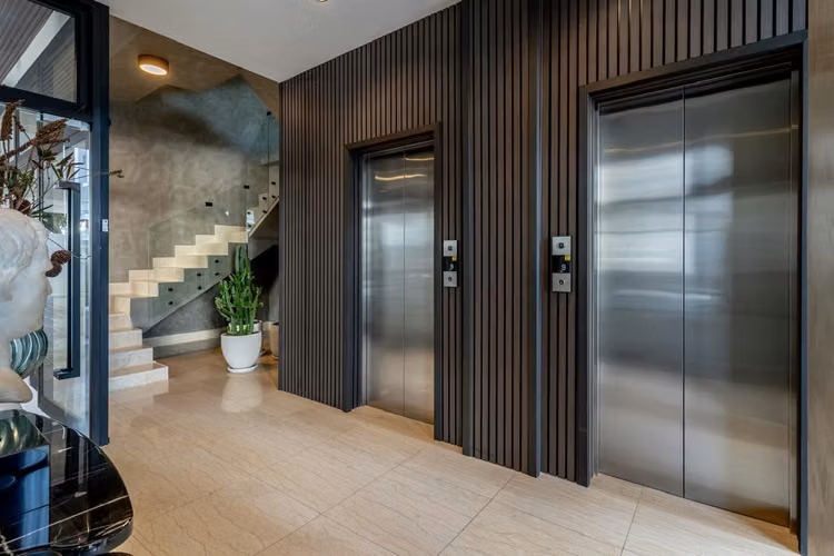 EXCELENTE APARTAMENTO EN PIANTINI