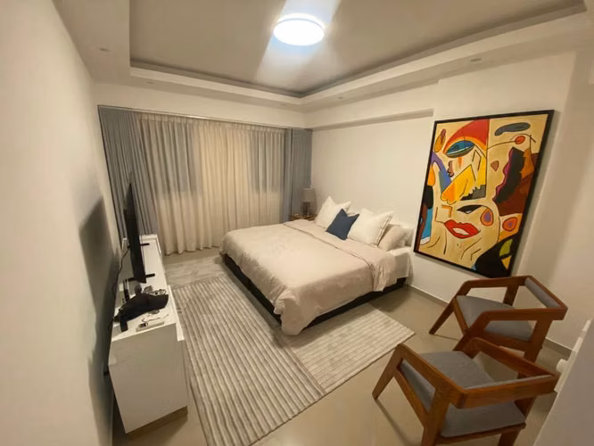 Apartamento En Alquiler De 3 Habitaciones Y 3 Baños En Piantini