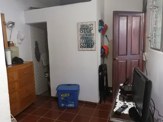 Casa en la Zona Colonial para reformar de 6 habitaciones - Imagen 6