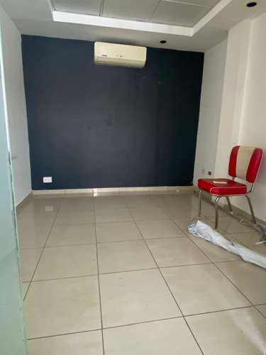 Local Comercial en Renta Av 27 de febrero Santo Domingo - Imagen 2