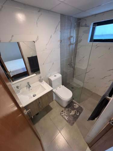 Apartamento totalmente amueblado de 2 habitaciones en Julieta Morales - Imagen 10