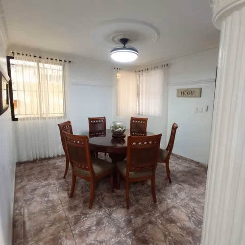 Casa Sola en Renta en Alma Rosa II, Santo Domingo Este