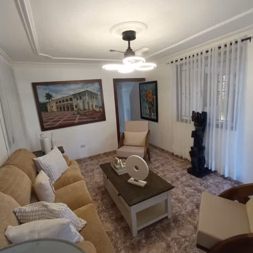 Casa Sola en Renta en Alma Rosa II, Santo Domingo Este