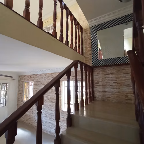 Casa en venta de 3 niveles en la Zona Oriental, S.D.E. - Imagen 3